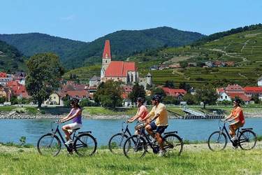 AmaWaterways, Amasonata Sightseebybike.jpg